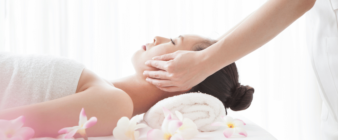 What is a Holistic Esthetician?